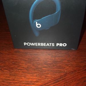 Powerbeats Pro